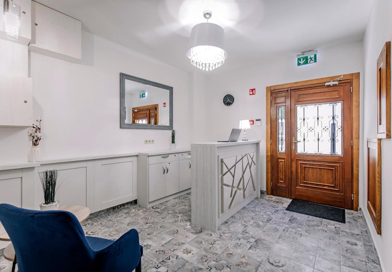 Soho Apartmanhaz Дьёр Экстерьер фото