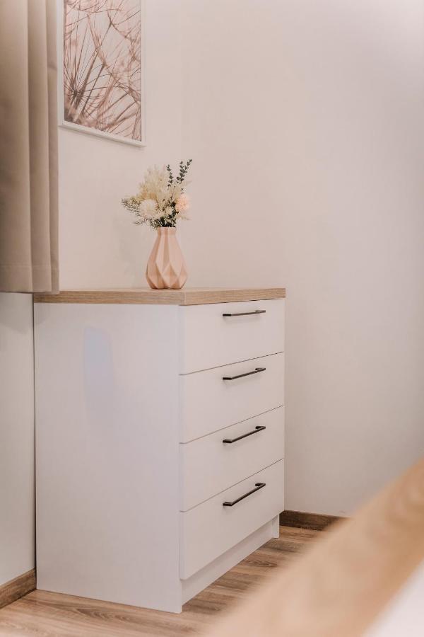 Soho Apartmanhaz Дьёр Экстерьер фото
