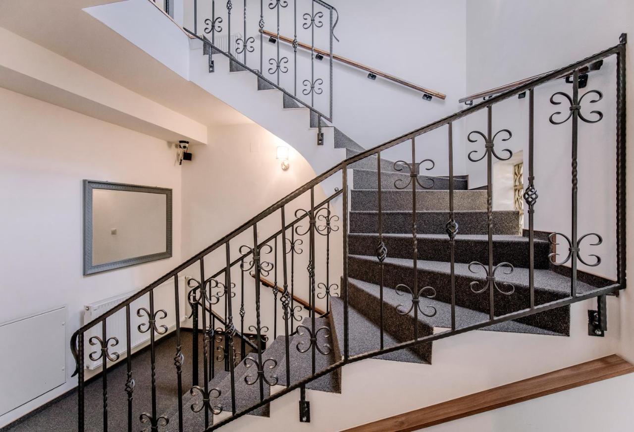 Soho Apartmanhaz Дьёр Экстерьер фото